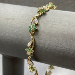 b1412080e972f63977bff6fed876086c Aurora's Cut Silver Brass Bracelet